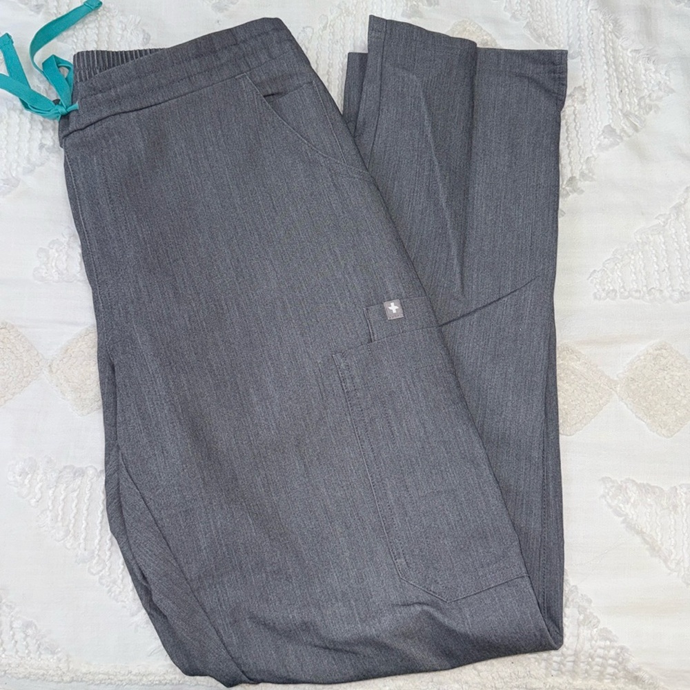 WEAR FIGS YOLA SCRUB PANTS